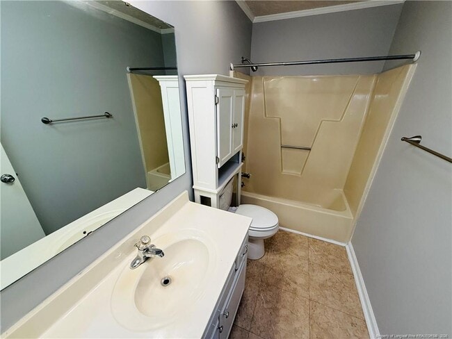 Building Photo - 5901 Rehoboth Rd