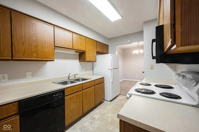 Building Photo - 216 Progress Rd