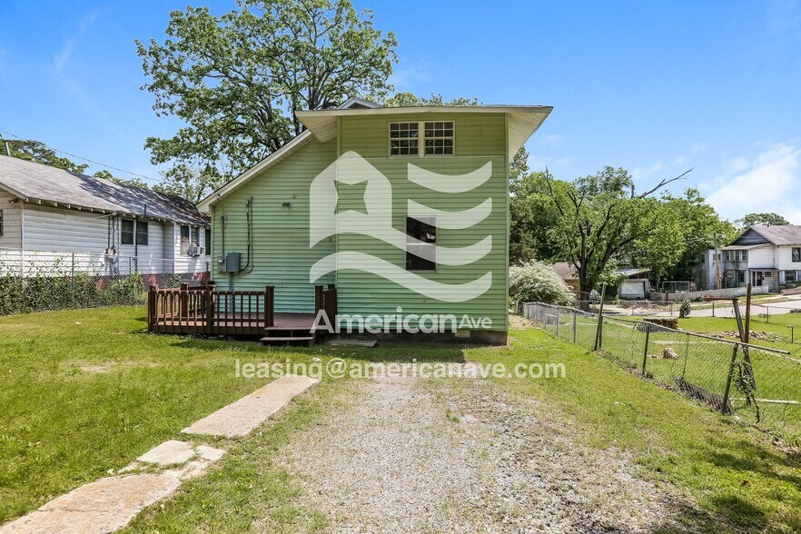 Building Photo - 2508 Marshall St