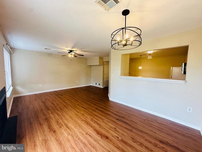 Building Photo - 109 Cardinal Ln