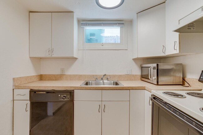 Building Photo - 3703 S Sherman St