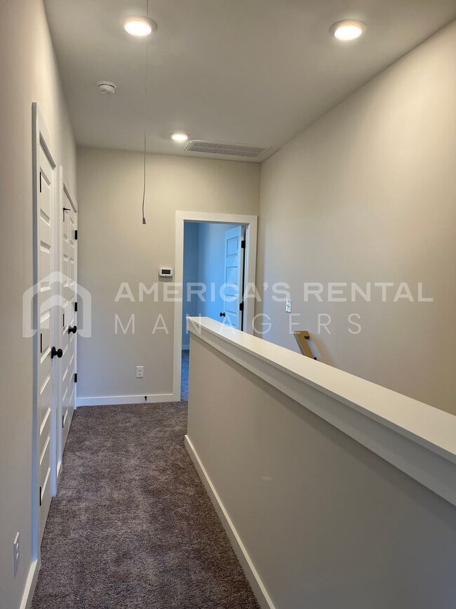 Building Photo - Home for rent in Hoover!!! View with 48 Hours Notice!