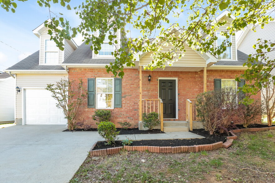 Primary Photo - 149 Howard Woody Dr