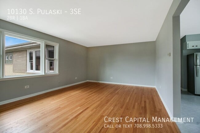 Building Photo - 10136 S Pulaski Rd