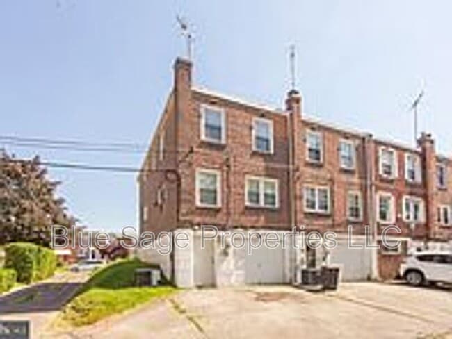 Building Photo - 120 Stratford Rd