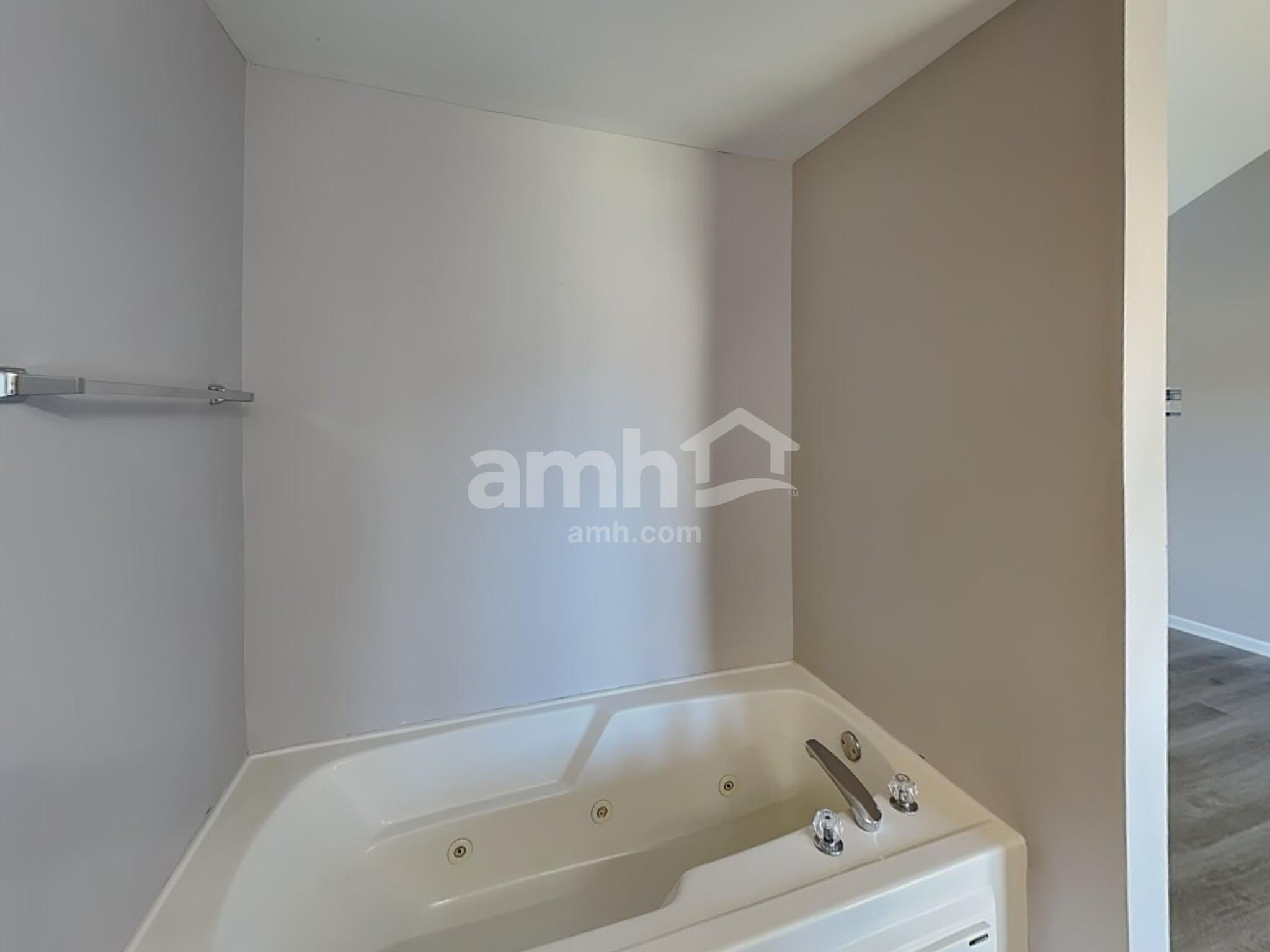 Building Photo - 2307 White Eagle Dr