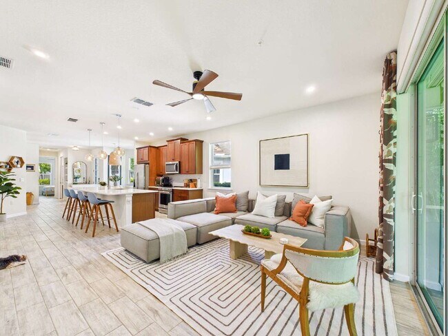 Building Photo - Relax and Unwind in This Beautiful Arboretum Condo Near Downtown Naples – 3-Month Minimum Rental