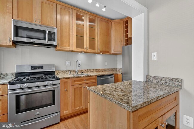 Building Photo - 3616 Connecticut Ave NW