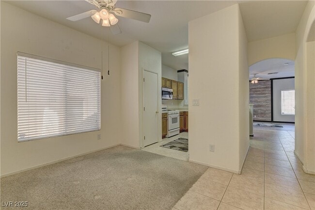 Building Photo - 2580 Velez Valley Way