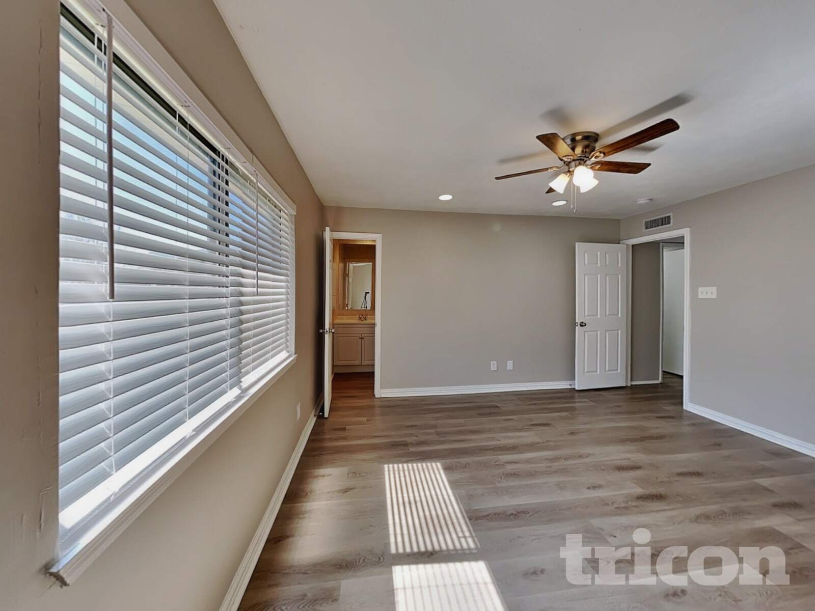 Building Photo - 1609 Santa Fe Trail