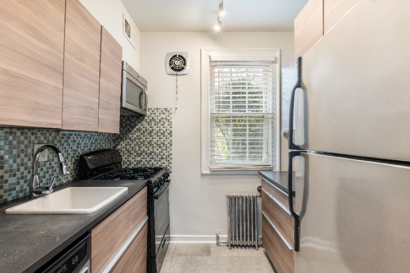 Building Photo - 903 S Frederick St