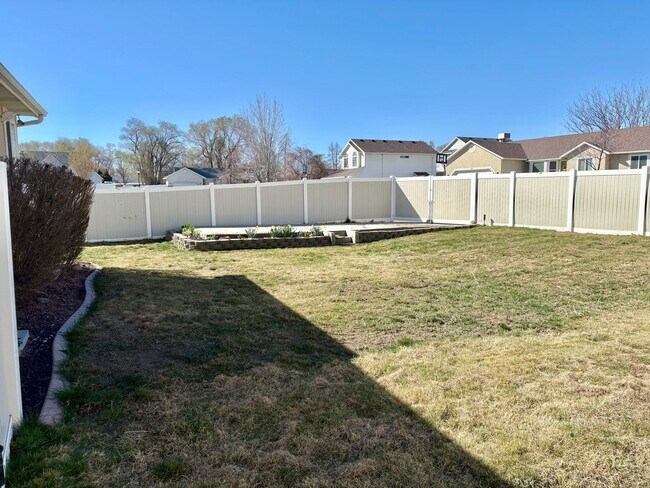 Building Photo - Coming Soon! Spacious Living + RV Parking! 3-Bedroom Home with Yard & Garage