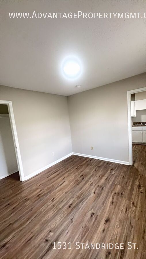 Building Photo - 1531 Standridge St