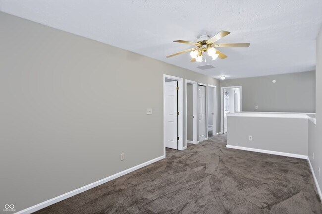 Building Photo - 5439 Lake Boggs St