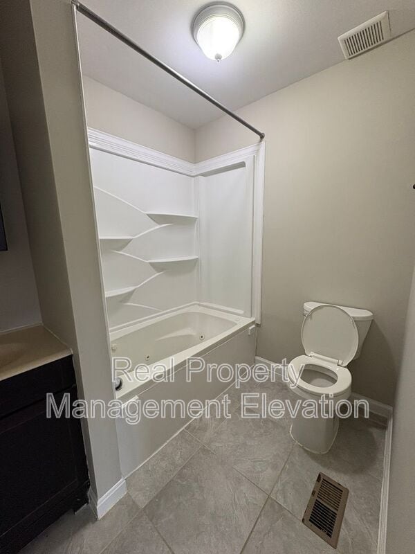 Building Photo - 213 Kimberly Way