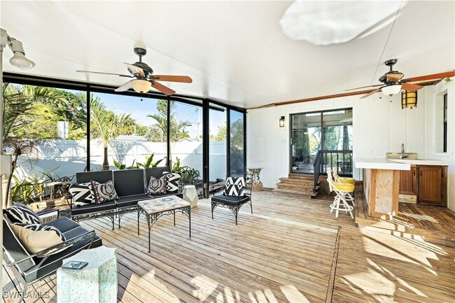 Building Photo - 2918 Poplar St