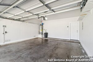 Building Photo - 23607 Silver Creek