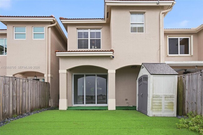 Building Photo - 15411 SW 9th Way