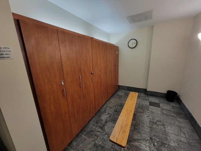 Building Photo - 474 N Lake Shore Dr