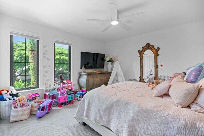 Building Photo - 6204 Celadon Cir