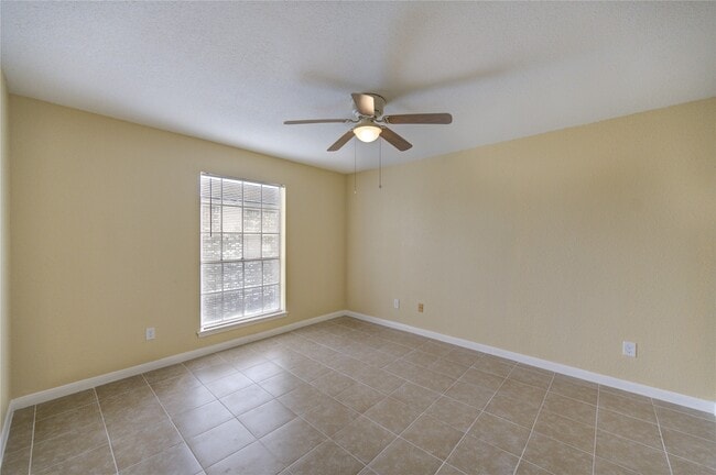 Building Photo - 6606 De Moss Dr