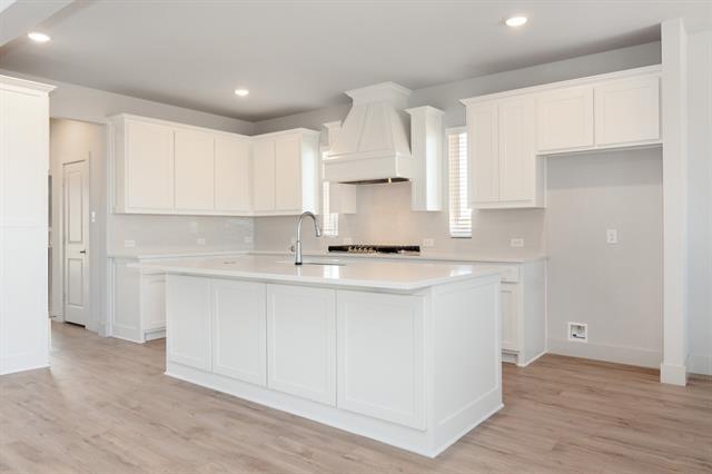 Building Photo - 3743 Milwaukee Ave