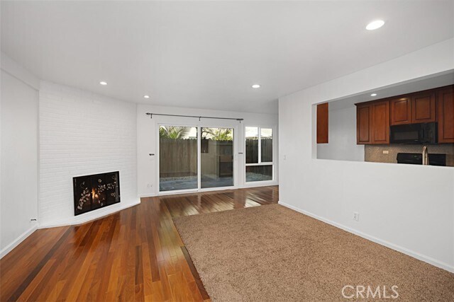 Building Photo - 1741 Tustin Ave