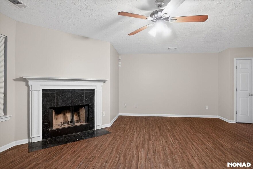 Building Photo - 2808 Vining Ridge Terrace