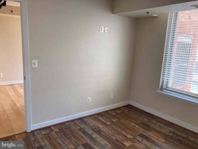 Building Photo - 7500 Woodmont Ave