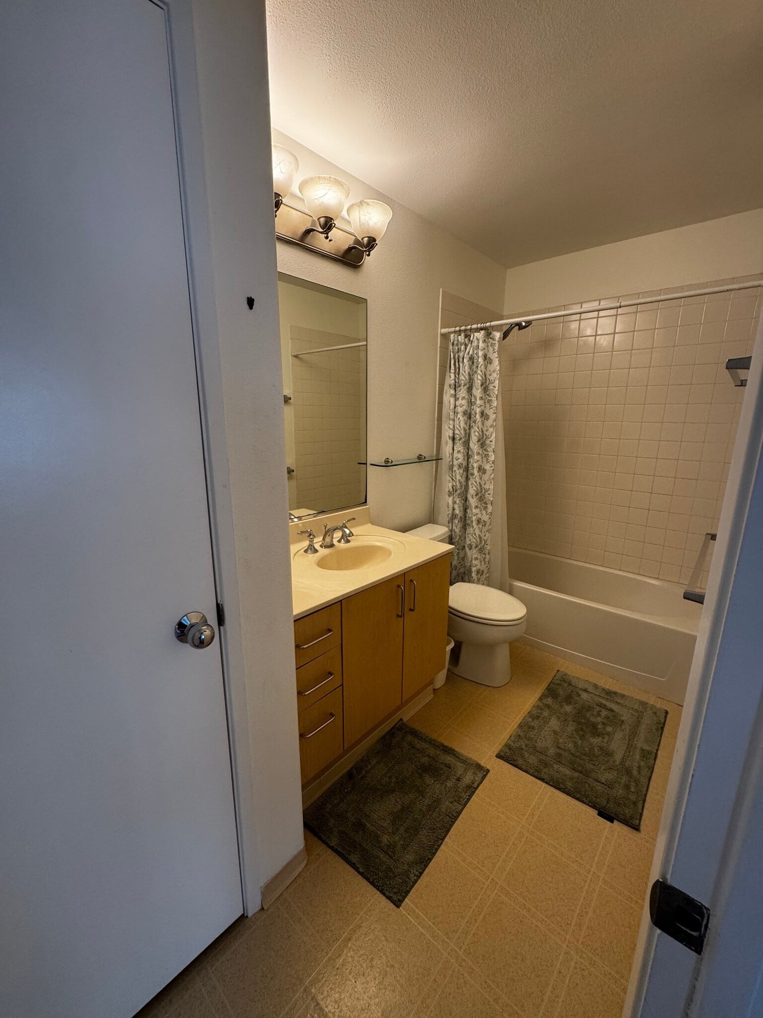 Building Photo - 68-3948-3948 Moana Pl