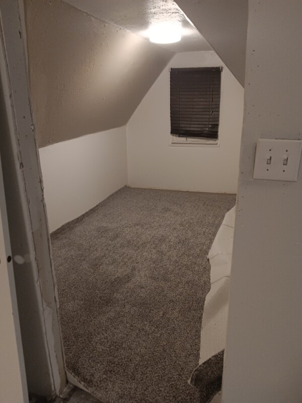 Building Photo - 2420 Fisher Rd NE