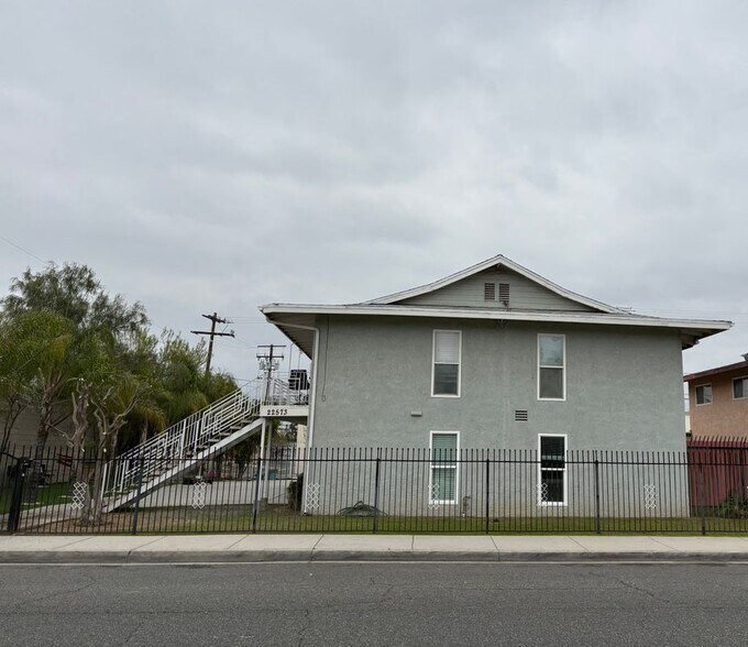 Primary Photo - 22573 Adrienne Ave