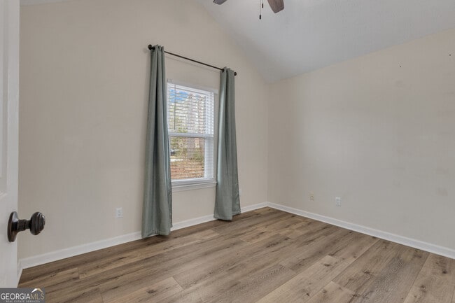 Building Photo - 78 Standing Rock Rd