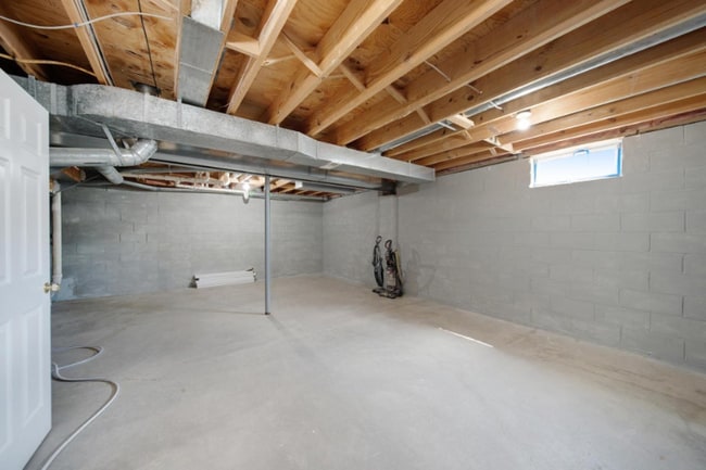 Building Photo - 1536 Aniko Ave