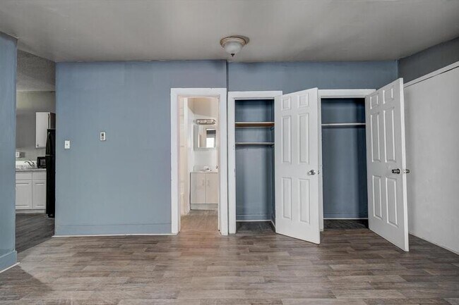 Building Photo - 189 Pennington Avenue - 1st floor