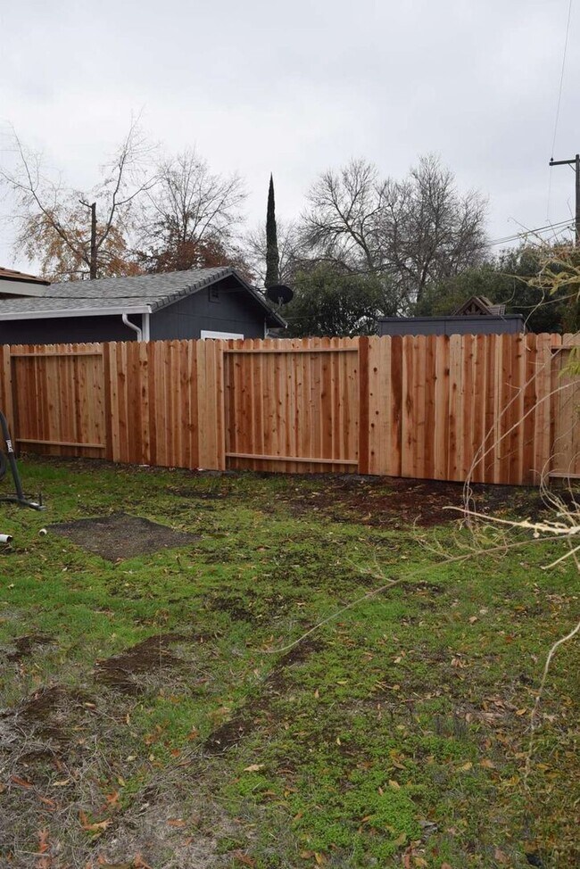 Building Photo - 7135 Cobalt Way