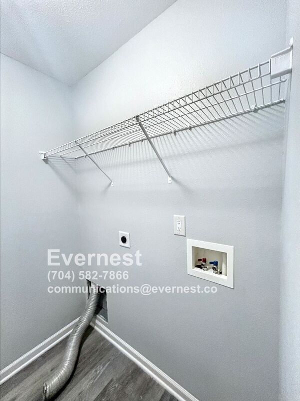 Building Photo - 1007 Bitter Root Ct