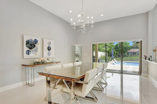 Building Photo - 23443 Mirabella Cir