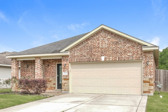 Building Photo - 23733 Briar Tree Dr