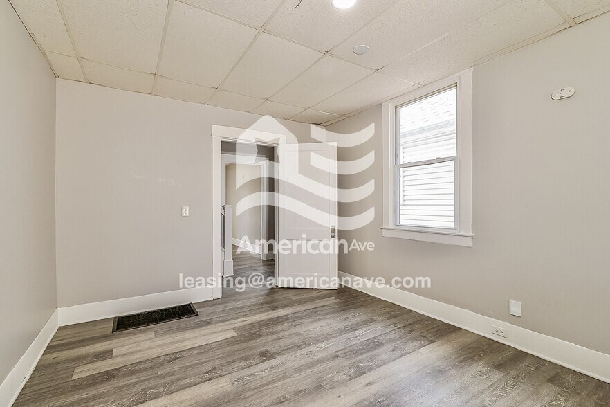 Building Photo - 2309 Date St