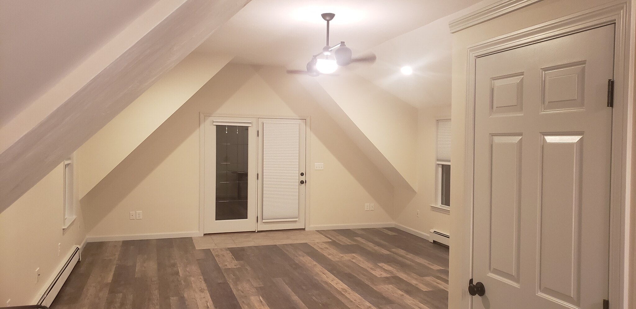 17×22 geat room - 14 Union St