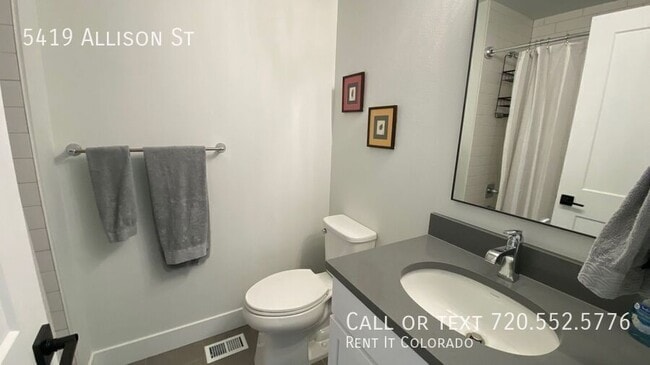 Building Photo - 5419 Allison St