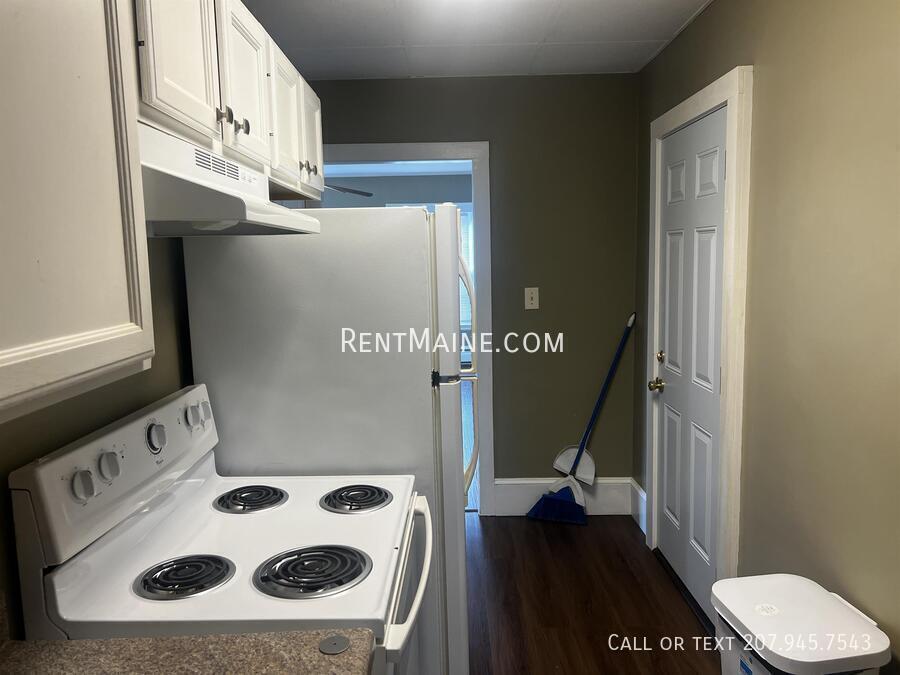 Building Photo - 62 High St