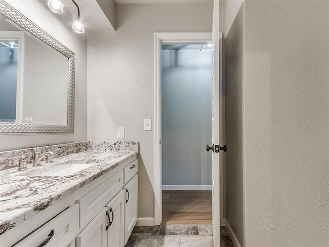 Building Photo - 1428 Cinderella Ave