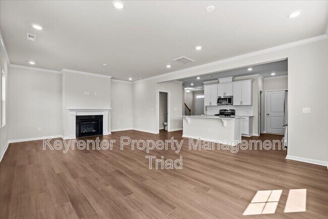 Building Photo - 1288 Maple Br Cir
