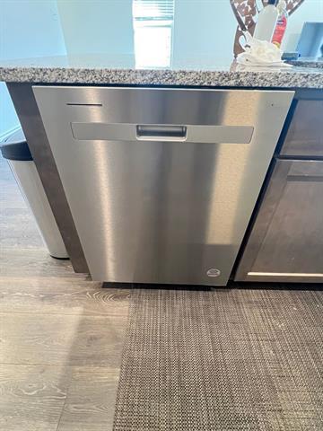 Building Photo - 509 Calm Springs Dr