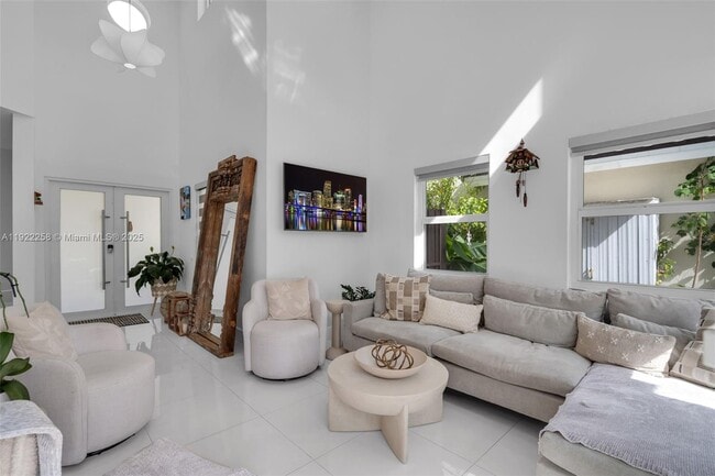 Building Photo - 15452 SW 50th Terrace