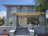 Building Photo - 803 E Lake Ave