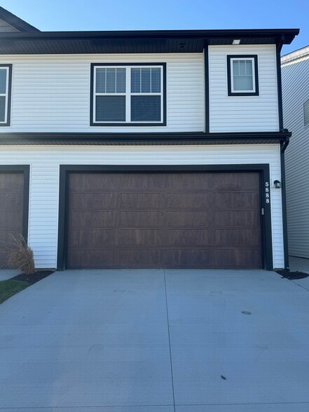 Primary Photo - 5888 Butterfield Ct