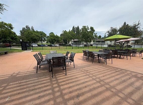 Building Photo - 23322 Caminito Andreta